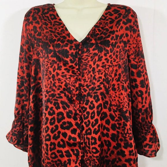 Zac & Rachel Womens Satin Blouse Sz P/ L Red Cheetah Print Covered Buttons - Picture 3 of 7